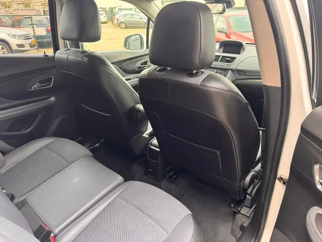 Opel Mokka 1.4 T Cosmo 4x4 2013 Benzine 16