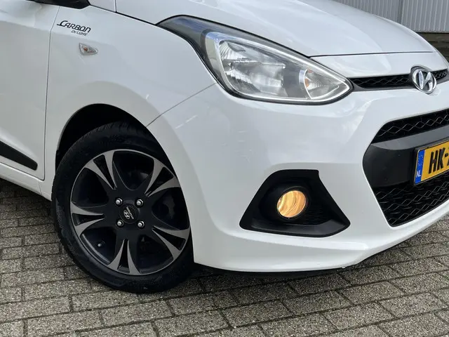 Hyundai i10 1.0i i-Motion Comfort 2015 Benzine 27