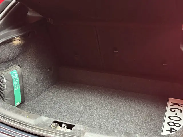 Volvo V40 Cross Country 1.5 T3 Nordic+ 2016 Benzine 29