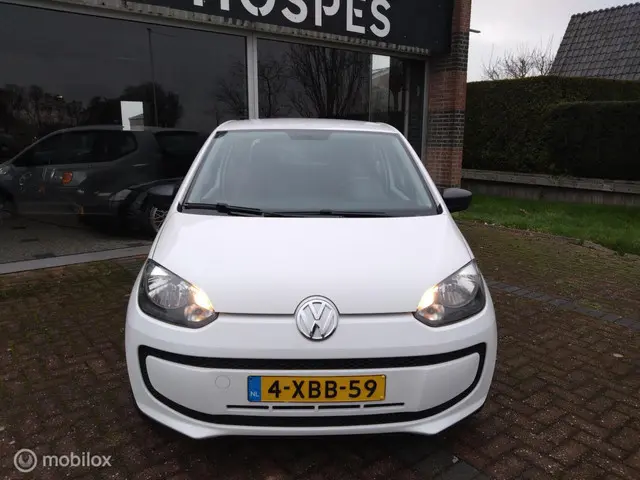 Volkswagen up! 1.0 groove up! BlueMotion 2014 Benzine 9