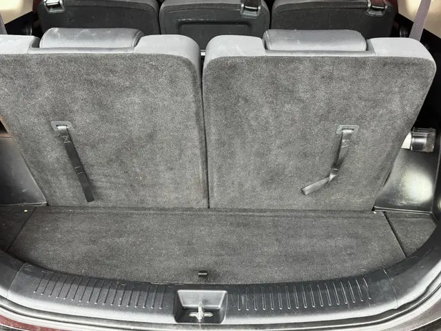 Kia Carens 2.0 GDi First Edition 2013 Benzine 13