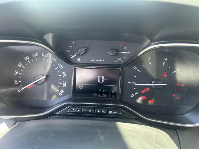 Citroën C3 Aircross 1.2 PureTech S&S Shine 2018 Benzine 9