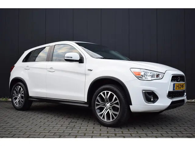 Mitsubishi ASX 1.6 Cleartec Intense 2016 Benzine 22