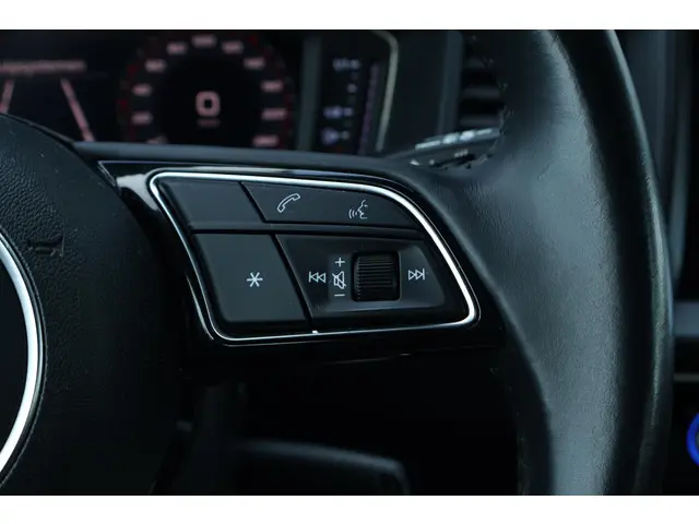 Audi A1 Sportback 30 TFSI Advanced epic 2019 Benzine 18