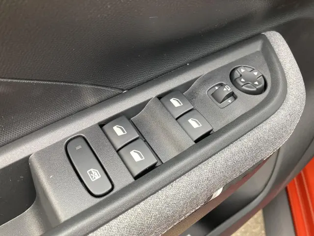 Opel Frontera Electric GS 44 kWh 2025 Elektrisch 23