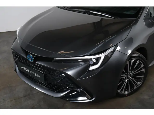 Toyota Corolla Hybrid 140 Dynamic 2025 Hybride Benzine 35