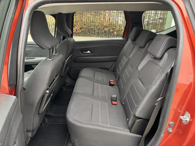 Dacia Jogger 1.0 TCe Extreme 7p. 2022 Benzine 23