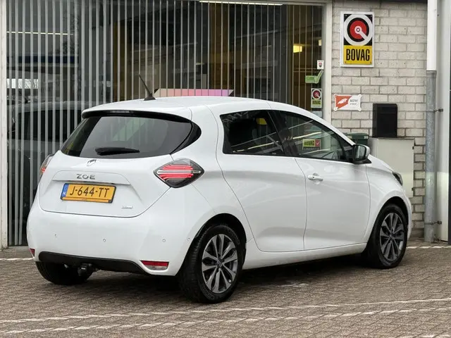 Renault ZOE R135 Intens 52 kWh 2020 Elektrisch 6