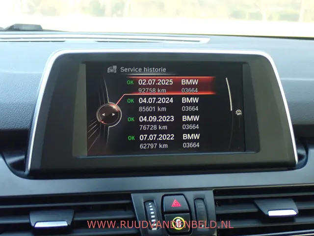 BMW 2 Serie Active Tourer 218i 2015 Benzine 23