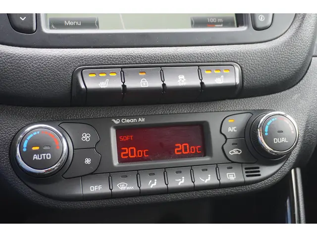 Kia cee'd 1.6 GT 2013 Benzine 29