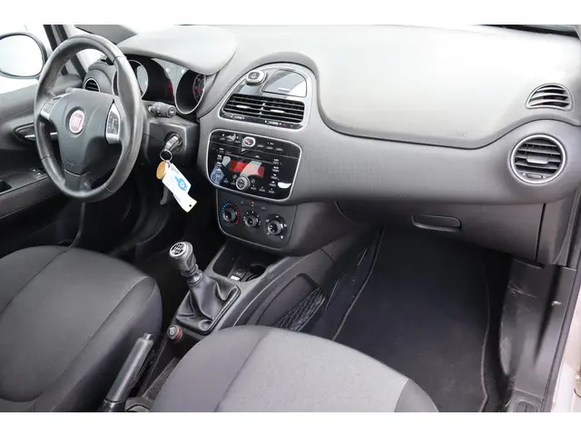 Fiat Punto Evo 0.9 TwinAir Edizione Cool 2013 Benzine 8