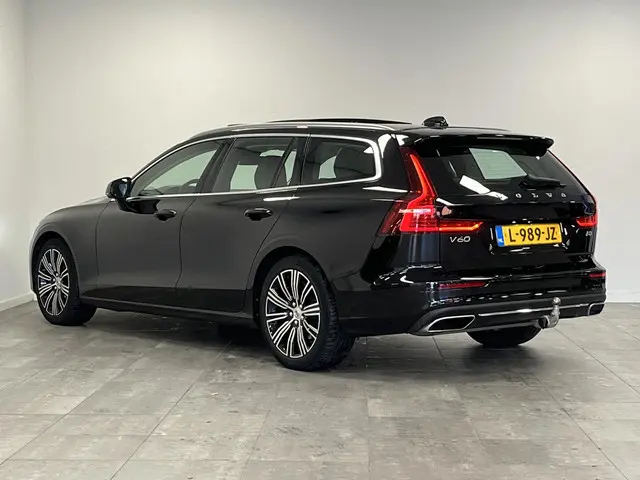 Volvo V60 2.0 B3 Inscription 2021 Benzine 8