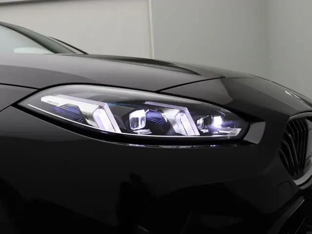 BMW 1 Serie 120 2024 Benzine 17