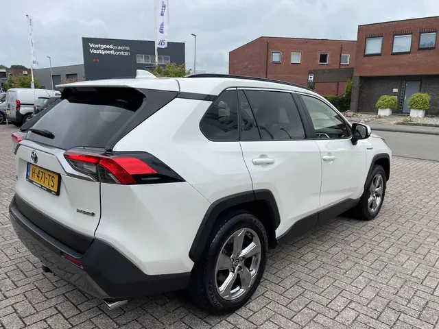 Toyota RAV4 2.5 Hybrid Business Plus 2020 Hybride Benzine 8