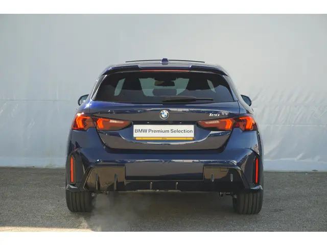 BMW 1 Serie 5-Deurs 120 2025 Benzine 6