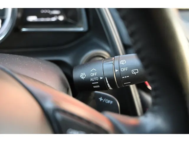 Mazda CX-3 SkyActiv-G 120 automaat GT-M 2015 Benzine 21