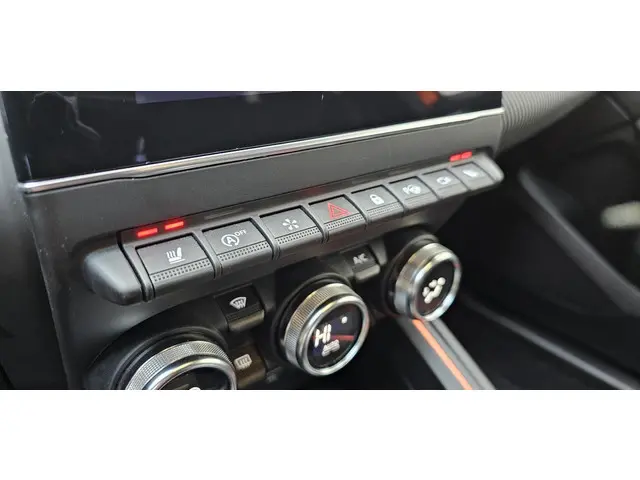 Renault Clio 1.3 TCe R.S. Line 2020 Benzine 27