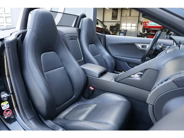 Jaguar F-Type 3.0 V6 Convertible 2017 Benzine 9