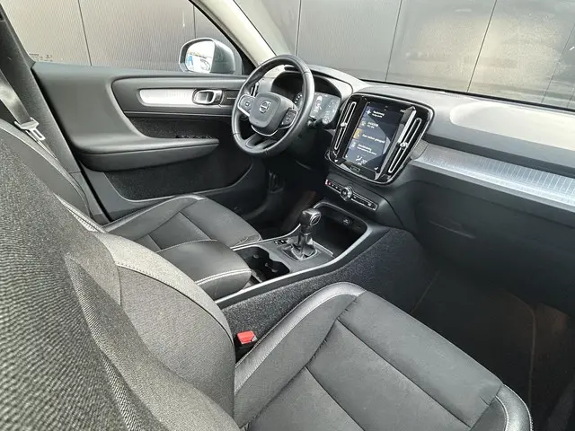Volvo XC40 1.5 T3 Momentum 2019 Benzine 5