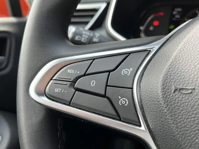 Renault Clio 1.0 TCe Intens 2021 Benzine 21