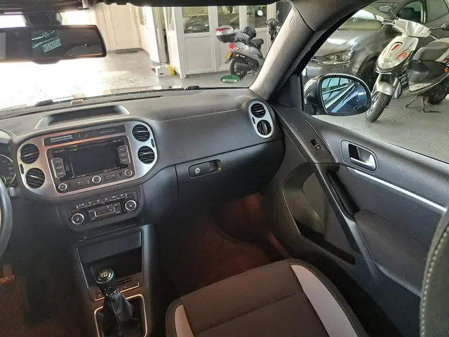 Volkswagen Tiguan 1.4 TSI Sport&Style 2013 Benzine 16