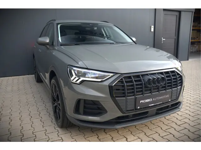 Audi Q3 45 TFSI e Advanced edition 2021 Hybride Benzine 14