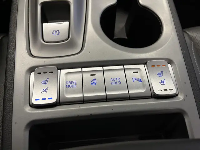 Hyundai Kona EV Premium 64 kWh 2020 Elektrisch 34