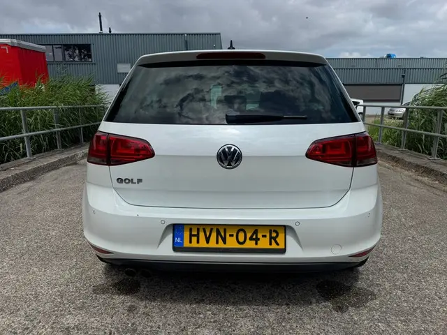 Volkswagen Golf 1.4 TSI ACT Bns Ed R 2015 Benzine 5