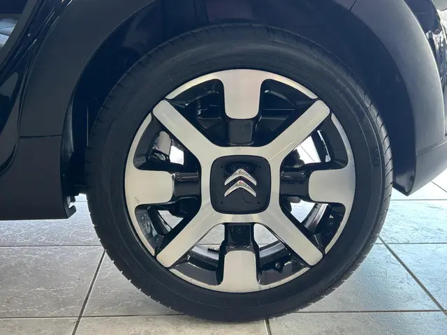 Citroën C3 1.2 PureTech S&S Business 2019 Benzine 8