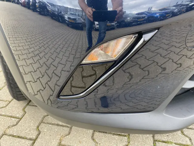 Mazda CX-3 2.0 SkyActiv-G 120 Sport Selected 2019 Benzine 4