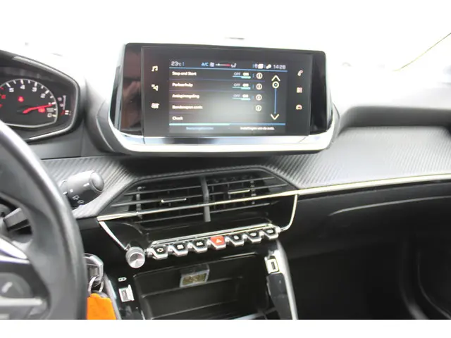 Peugeot 208 1.2 PT Active 2020 Benzine 19