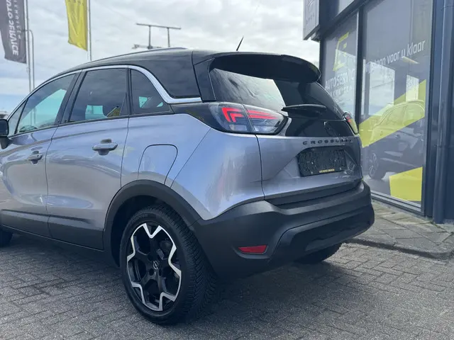 Opel Crossland 1.2 Turbo GS Line AUT 2023 Benzine 9