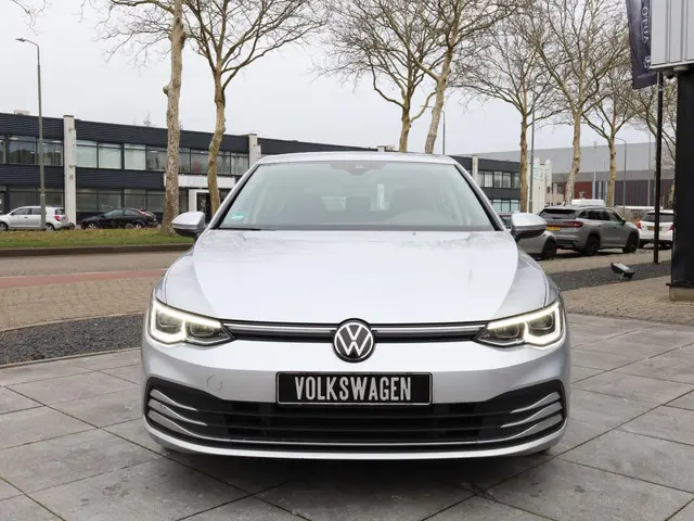 Volkswagen Golf 1.4 eHybrid PHEV 2022 Hybride Benzine 27