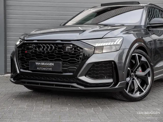 Audi RSQ8 4.0 TFSI V8 quattro 2021 Benzine 38