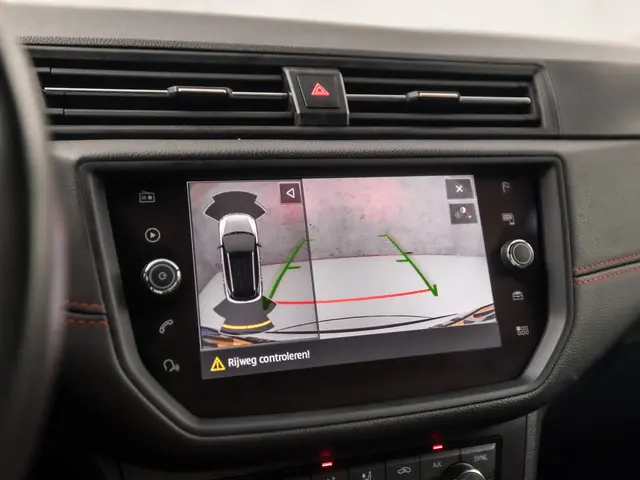 SEAT Arona 1.0 TSI FR Sport 2018 Benzine 18
