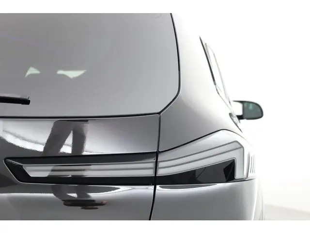 BMW XM PHEV 30 kWh 2023 Hybride Benzine 46