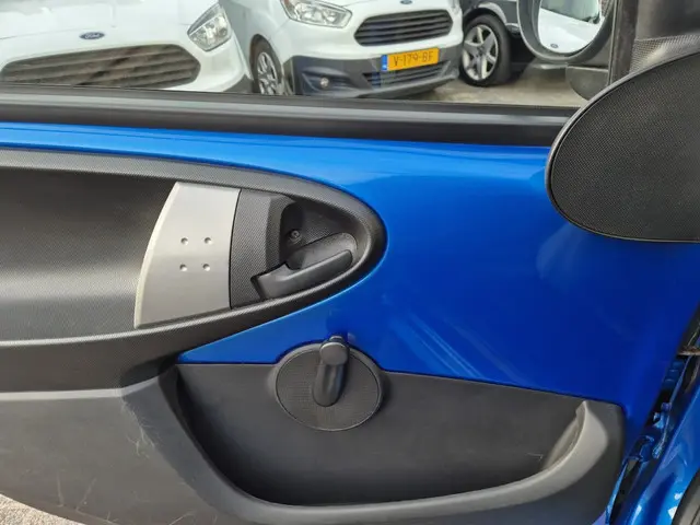 Peugeot 107 1.0 Access Accent Airco 2013 Benzine 16