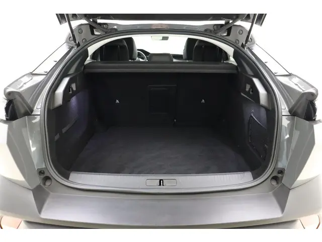 Peugeot 408 1.2T 130pk Automaat Allure GT 2024 Benzine 13