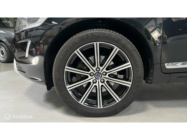 Volvo XC60 2.5T Summum 5-CILINDER/PANO/ACC/LEER 2014 Benzine 5