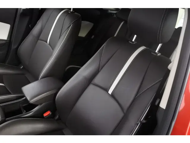 Mazda CX-3 2.0 121pk Automaat Luxury 2020 Benzine 18