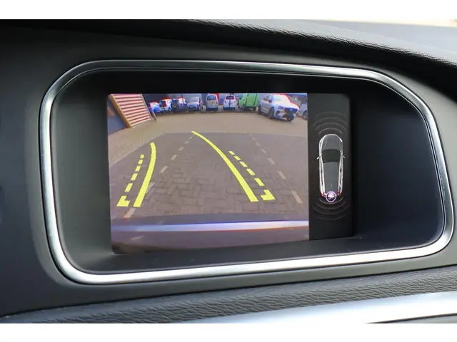 Volvo V40 1.5 T3 Polar+ Sport 2019 Benzine 33