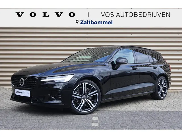 Volvo V60 T8 Recharge AWD R-Design 2022 Hybride Benzine