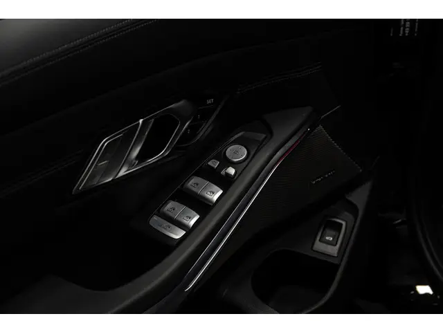 BMW M3 Touring xDrive Competition 2024 Benzine 14
