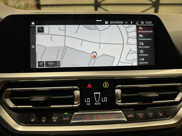 BMW 4 Serie Cabrio 420i Individual 2021 Benzine 17