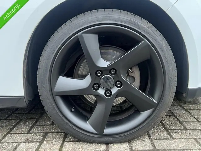 Ford Focus Wagon 1.0 EcoBoost Trend 2012 Benzine 17