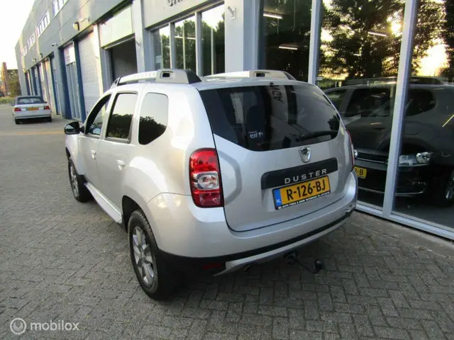 Dacia Duster 1.6 SCe 4x2 2017 Benzine 8