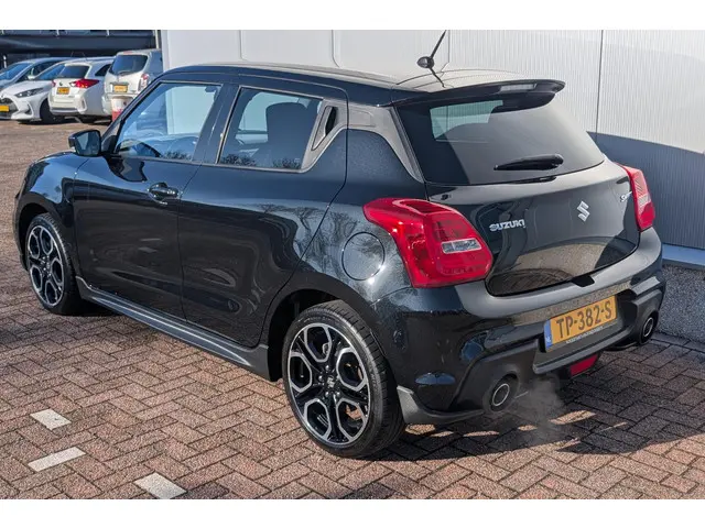 Suzuki Swift 1.4 Sport 2018 Benzine 3