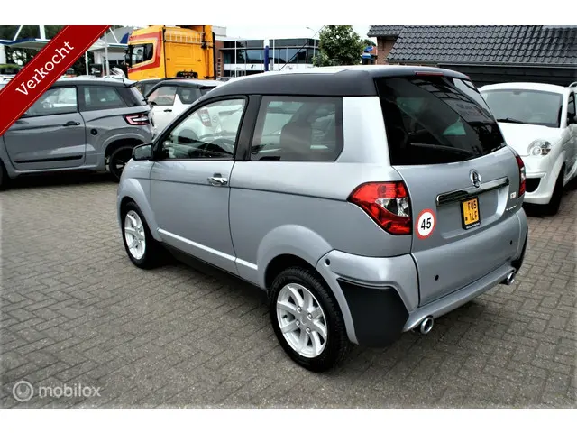 Aixam Crossover Brommobiel 2012 Diesel 3