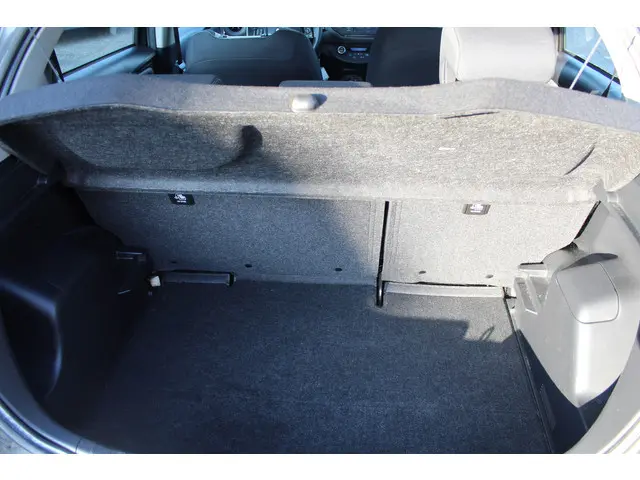 Toyota Yaris 1.0 VVT-i Energy 2018 Benzine 10