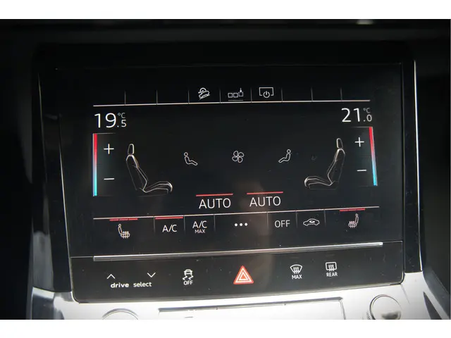 Audi e-tron 50 quattro S edition 71 kWh 2020 Elektrisch 41